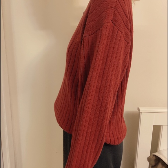 red cozy sweater!!❤️❤️❤️ - Picture 3 of 4